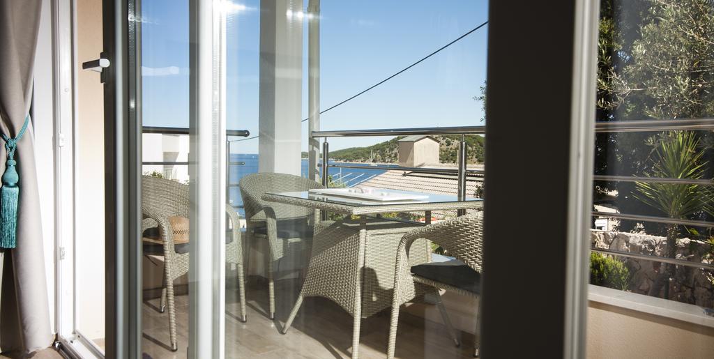 Apartments Villa Laguna With Pool Razanj Ruang foto