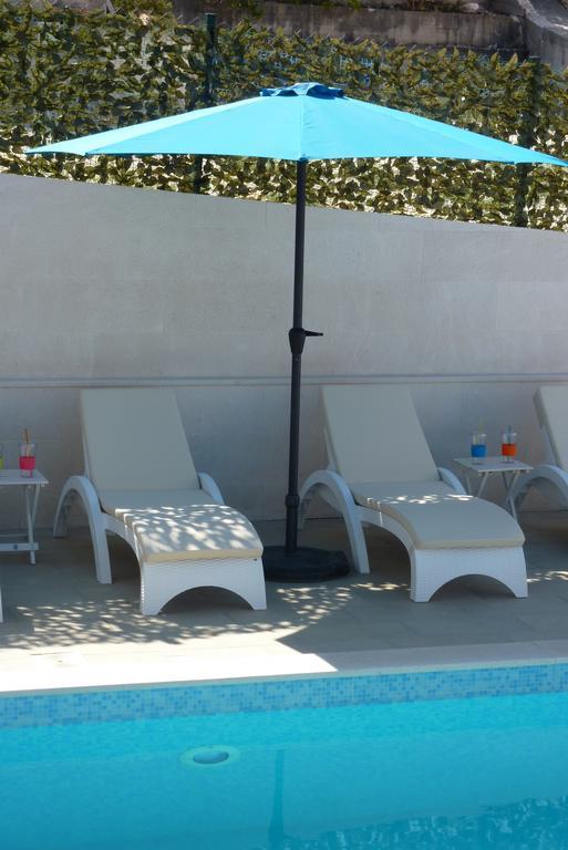 Apartments Villa Laguna With Pool Razanj Bagian luar foto